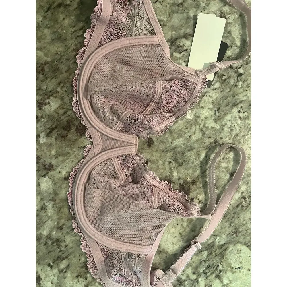 Wacoal Embrace Lace Underwired Bra 34D - Keepsake Lilac Multi